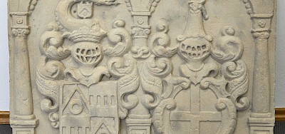Das Wappen von Haus Pröbsting.